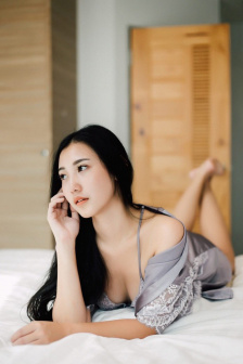 原神芭芭拉地下狂流乳液开襟